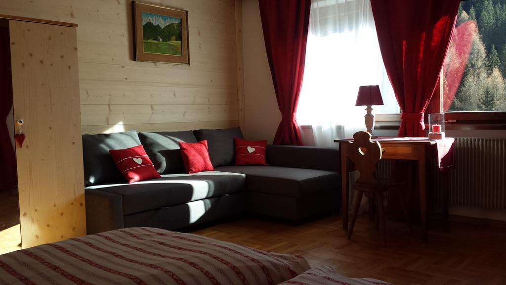 Casa Monteggia Toblach Pokoj fotografie